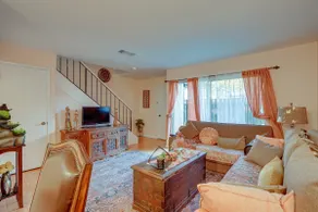 Lovely Concord Townhome Retreat w/ Community Pool! - Image 5