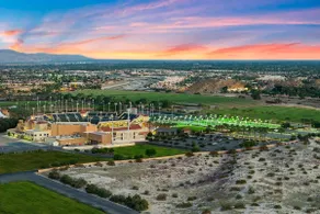 Huntley House Swanky Desert Modernism - Image 5