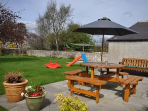 2 Bed in Huntly oc-ab171 - Image 2