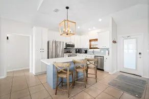 040 Oceanside - Image 3