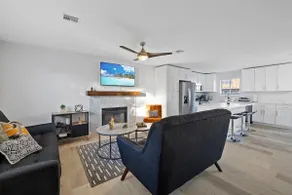 Single-Story 3BR w/ Pool, Hot Tub, Firepit & Grill - Image 4