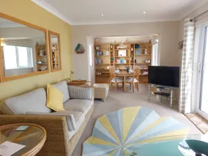 Broadwaters - 2 bed waterfront apartment in Instow - Image 4