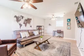 3B Townhouse 5min to Liberty Hospital Voice of America Park - Image 2