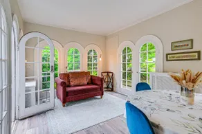 Historic Mamaroneck Guest House - Walk to Harbor! - Image 5