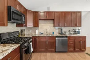 Spacious & Pet Friendly- Hot Tub & Mountain Views - Image 5