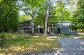Wooded Retreat on the Outskirts of Fish Creek - Image 2