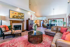Dancing Volcano Estate Sleeps 8 Near National Pk - Image 2