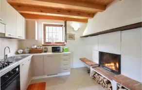 Nice home in Feltre with WiFi - Image 3