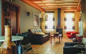 Awesome home in Vilallonga - Image 3