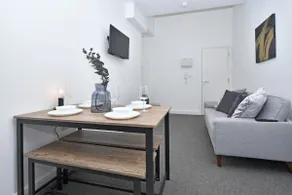 One Bedroom Sleeps 2-Apartment-Private Bathroom - Image 5