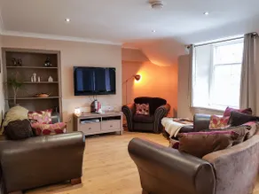 The Goldsmiths Apartment - Image 3