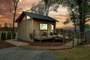 Hidden Mountaintop Getaway - Image 3