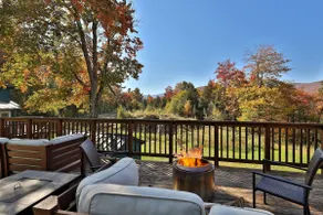 Winding Way Chalet: Large Family Ski Home. Hot Tub - Image 3