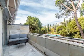 Deluxe Apartment Gran Marbella - Image 3