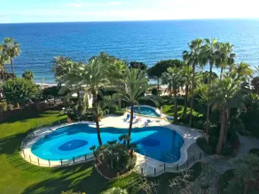 Deluxe Apartment Gran Marbella - Image 4