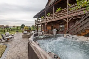 Spacious 6BR Retreat in Amish Country - Image 2