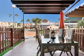 Place Oasis Green Luxury Pool - Image 2
