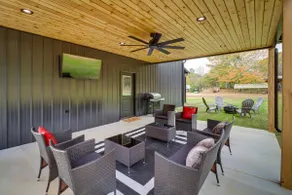 Chic Arkansas Retreat w/ Patio, Grill & Fire Pit! - Image 3