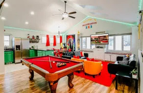 RedRocks Cozy Home HotTub PS5 PoolTable Arcade - Image 2
