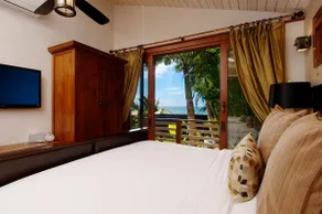 Paia Inn - 3 Bedroom Ocean Front Beach House - Image 5