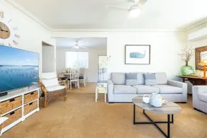 23 Lentara St - pet friendly, air con, Wi-Fi, boat parking - Image 4