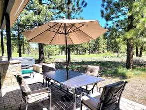 Allure at Schaffer - Pet Friendly w Hot Tub & Golf - Image 4