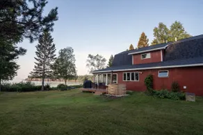 Lakefront retreat, river/wood fireplace/hot tub - Image 5