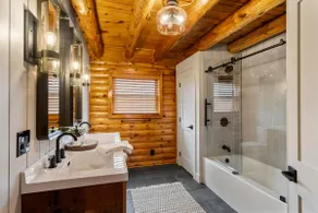 Renovated Cabin on Big Manistique Lake - Image 5