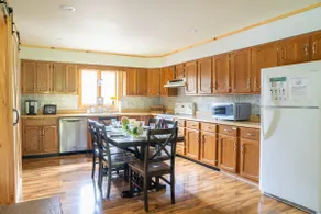Cozy Cabin in Stratton Mountain & Mount Snow 10min - Image 3