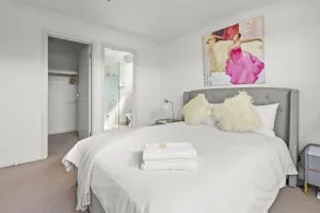 StayAU Cozy Family Home 4BR Berwick - Image 3
