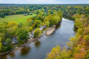 Riverfront Brookston Retreat w/ Deck & River Tubes - Image 2