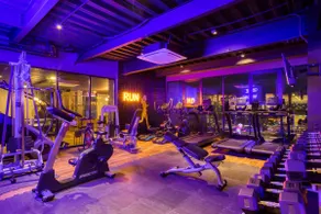 Indoor Pool+Gym+B/Lounge | Modern Designer Apt - Image 2