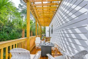 Florida Home - Grill & Pool Table, 1 Block to Bay - Image 3