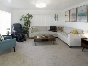 Quaint Mid-Century Cottage By The Coast - Image 3