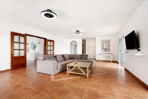 Maison de vacances 'Mayantigo' avec vue sur la montagne, piscine privée et Wi-Fi - Image 4