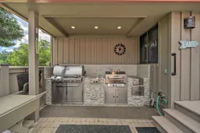 The Water's Edge Villa - Image 3