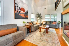 Riverfront Cuero Vacation Home w/ Spacious Deck! - Image 5