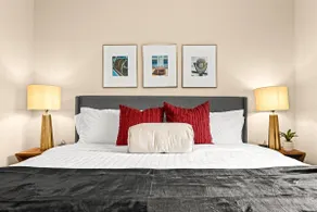 New Cozy Lower Flat in Roseville - Image 3