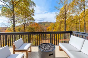Three Ridges - Clean, Quiet, and Spacious 5BR - Image 3
