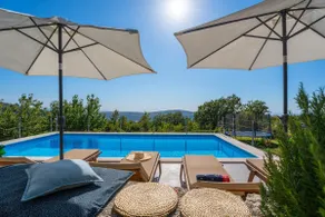 Villa UP with panoramic views of picturesque landscape and sea - Image 5
