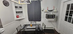 Private Apt In Middletown-wesleyan - Image 3