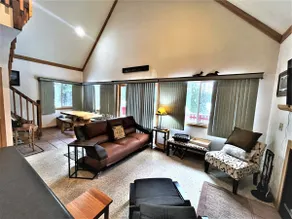 Cedar Lodge - Located on te Shores of the Flambeau River! - Image 4