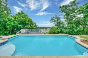 Lakeside Hideaway | Pool | Rock Climbing Wall | - Image 4