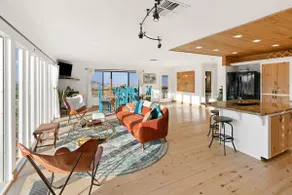 High View Haven - 5min to Park, Hot Tub, Fire Pit, BBQ - Image 2