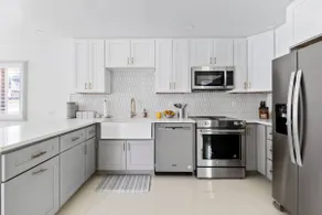 Modern Apt | 15 Min to DC | Private Balcony - Image 2