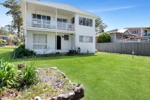 The White House by Experience Jervis Bay - Image 2