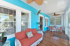 The Blue House at Old Colorado Inn - Image 3