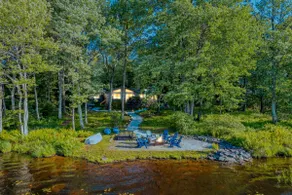 Lakefront Pocono Retreat/Family & Pet Friendly/canoes/kayak/row boat/Fire pit! - Image 2