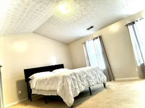 Cozy 2BR Near Atlanta|Sleeps 5|Free Parking - Image 2
