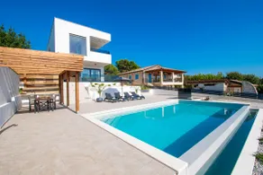 Villa Pura Vida with Sea View - Image 3